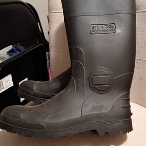 Men's Black Steel Toe Slip-Resistant Work Boots